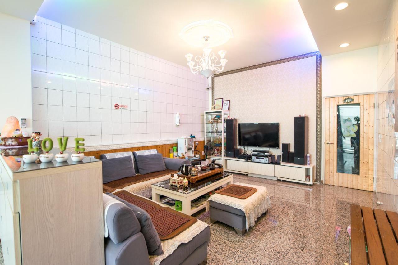 Miao Fu Homestay Xiaoliuqiu Exterior photo